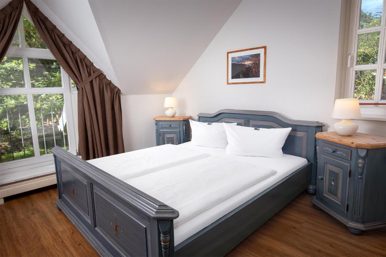 Hotel Schloesschen Sundische Wiese Zingst Kültér fotó