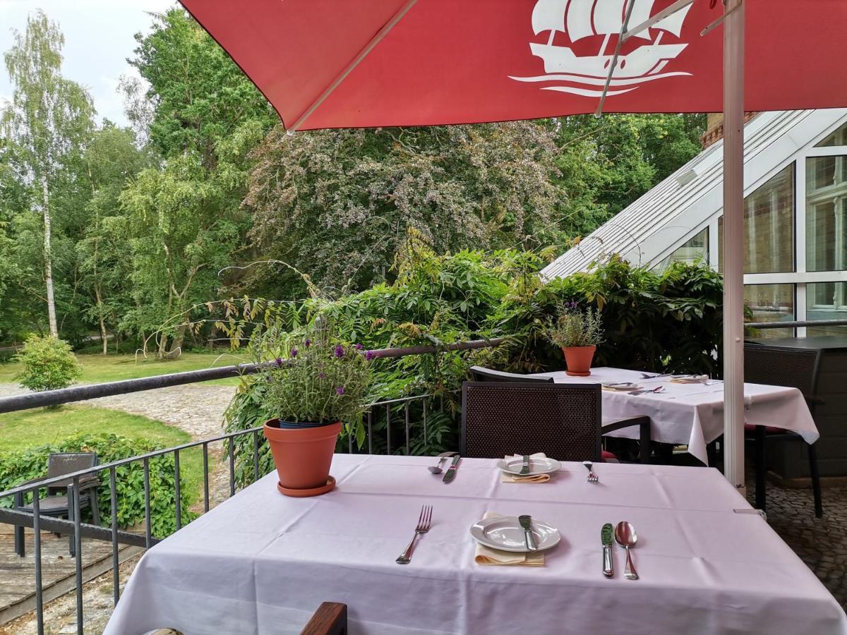 Hotel Schloesschen Sundische Wiese Zingst Kültér fotó